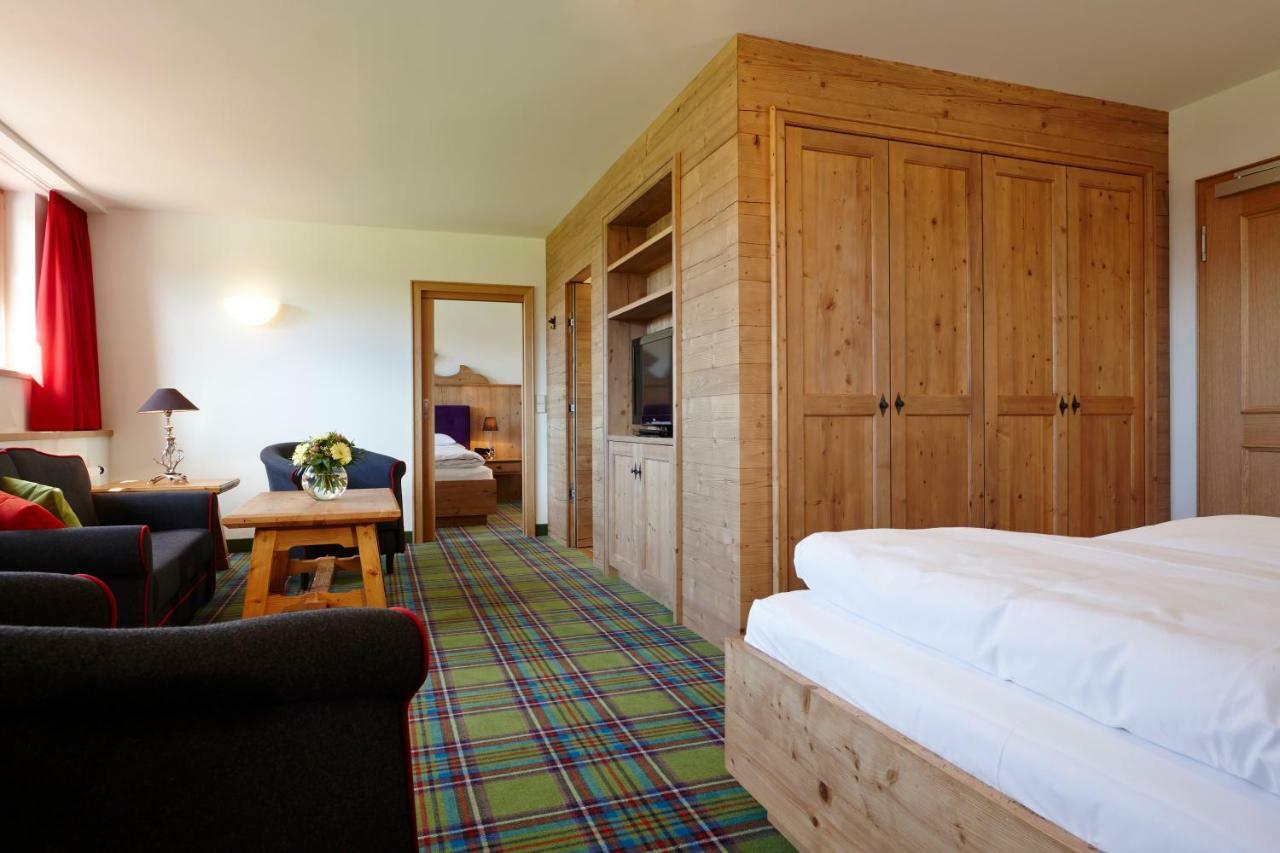 Relais & Chateaux Gut Steinbach Hotel Chalets Spa ライト・イム・ヴィンクル エクステリア 写真