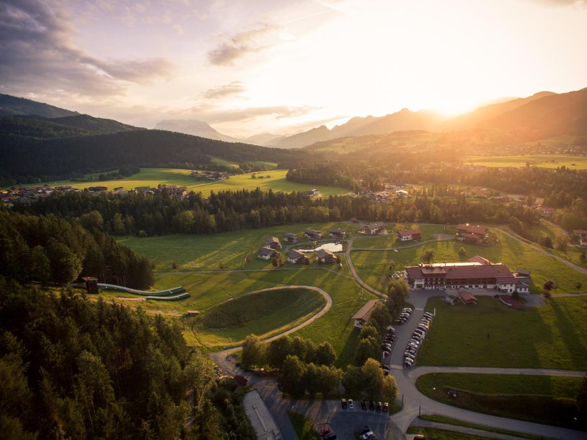 Relais & Chateaux Gut Steinbach Hotel Chalets Spa ライト・イム・ヴィンクル エクステリア 写真